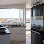 Seaview Luxury Penthouse - Bari Fesca
